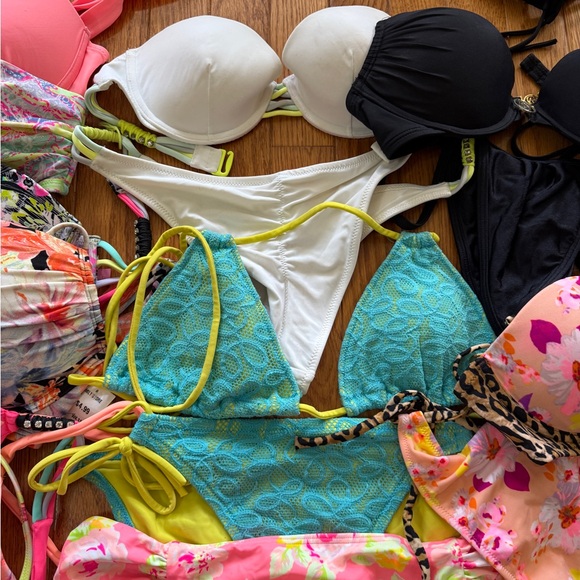 Lot of medium Victoria’s Secret pink swim bikinis medium 👙 - Picture 5 of 6